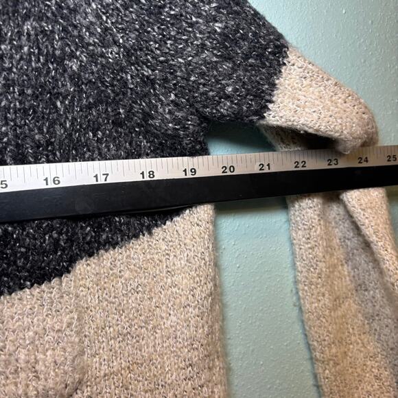 Women's Cozy Casual Black & Beige Colorblock Crew Neck Sweater M - Picture 7 of 9